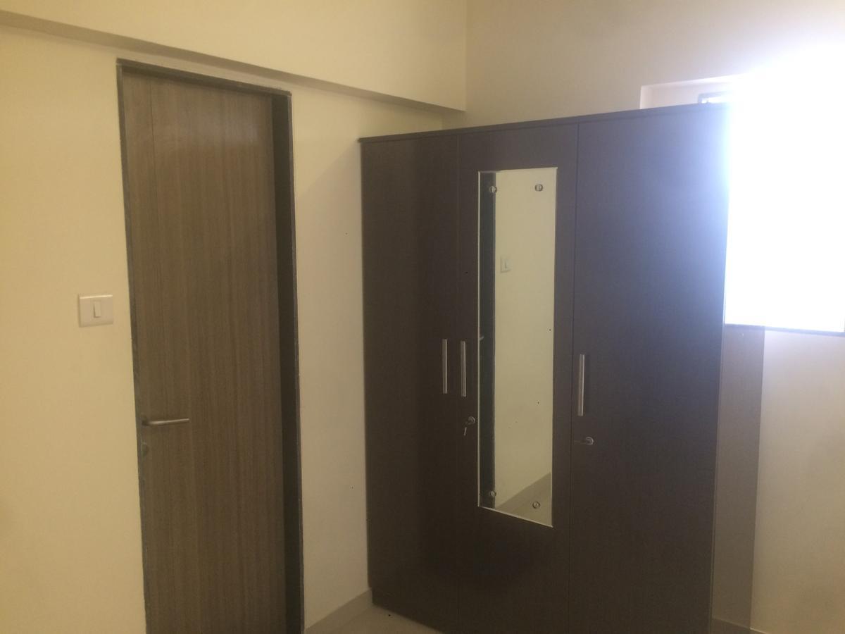 Poonam Hieghts Bed and Breakfast Bombay Exterior foto